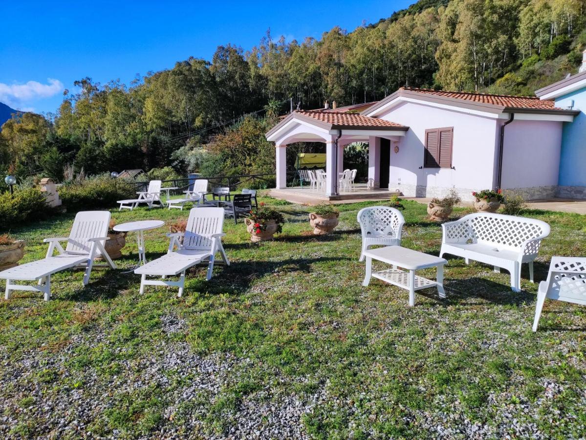 Appartamenti Nonno Tullio - Affitti Brevi Italia Кардеду Экстерьер фото